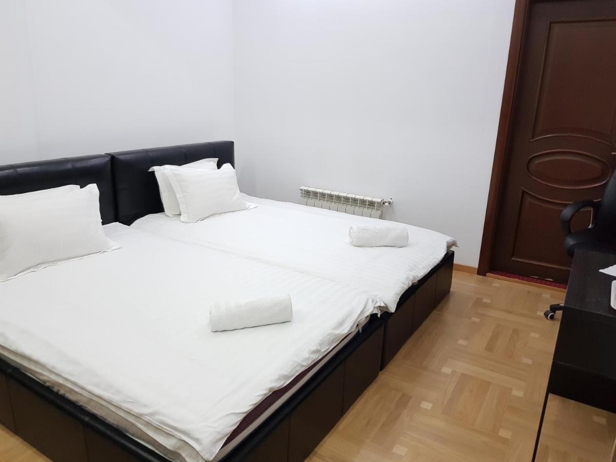 شقة بوخارست  في Apartament Langa Monza المظهر الخارجي الصورة