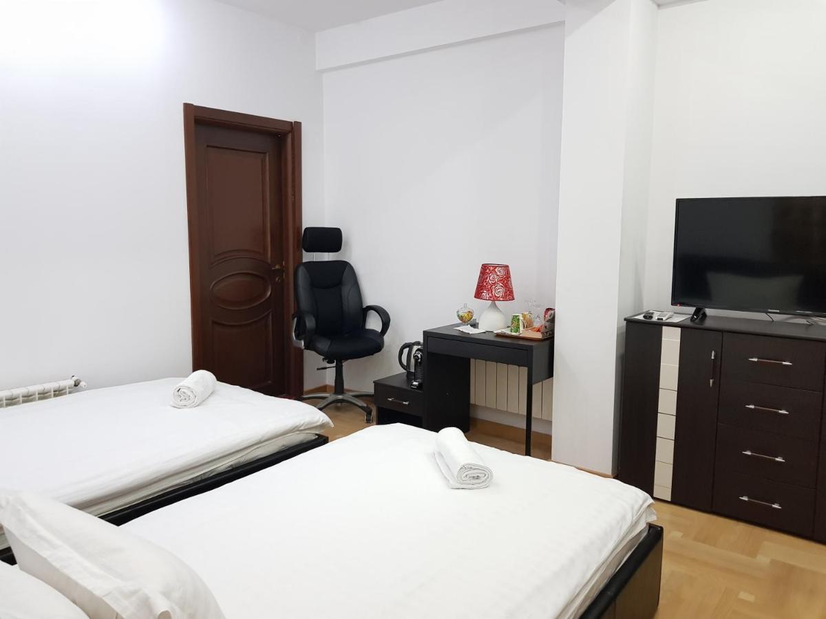 شقة بوخارست  في Apartament Langa Monza المظهر الخارجي الصورة