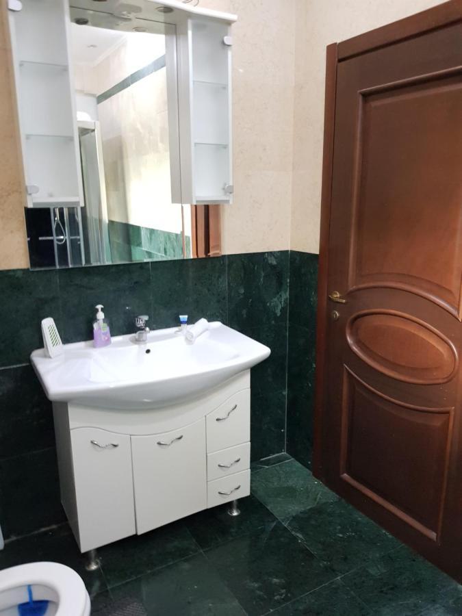 شقة بوخارست  في Apartament Langa Monza المظهر الخارجي الصورة